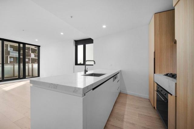 704/42-48 Claremont Street, VIC 3141