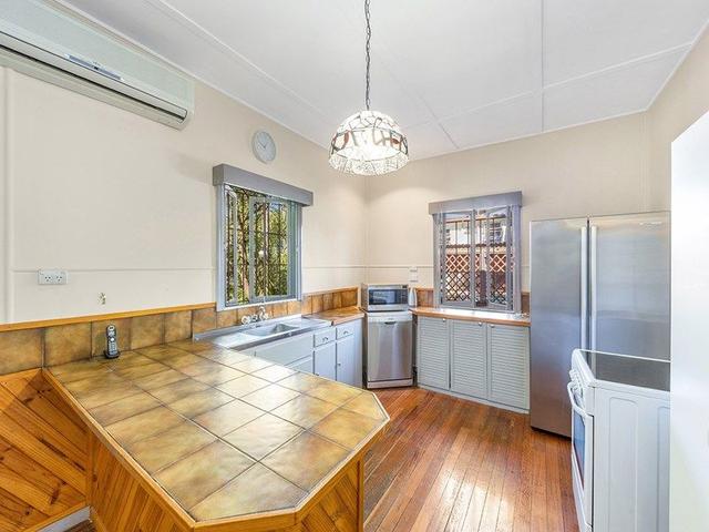 36 Fairy Street, QLD 4105