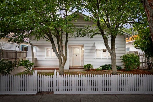 68 Saunders Street, VIC 3058