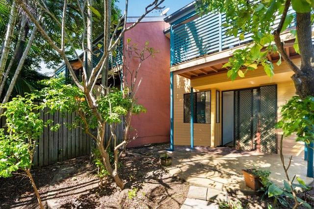 2/105 Hall Street, QLD 4051