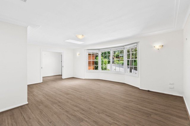 26 Blaxland Street, NSW 2086