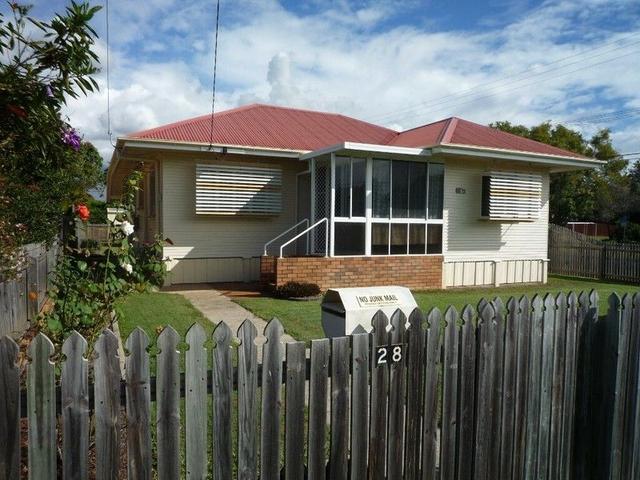 28 Twenty First Ave, QLD 4017