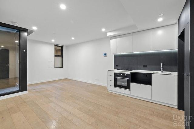 703/10 Claremont Street, VIC 3141