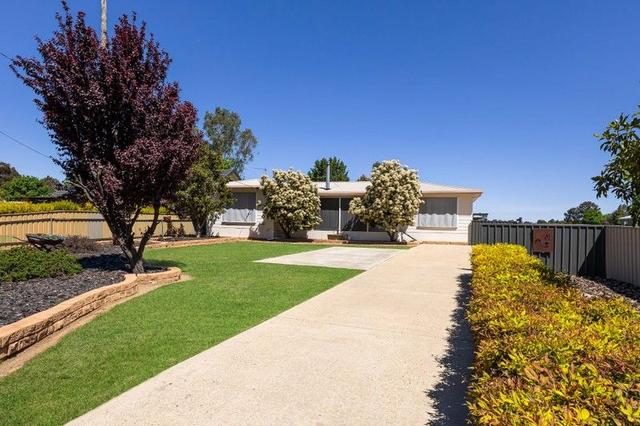 18 Allonby  Avenue, NSW 2651