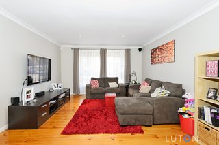 16 East Place Kambah_02.jpg