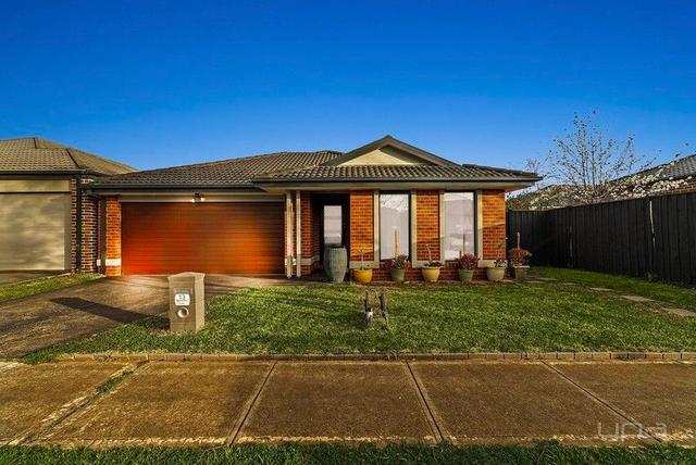 13 Blakewater Crescent, VIC 3338