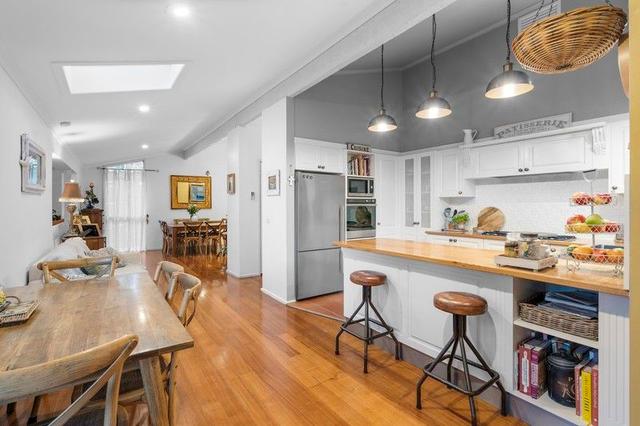 14 Dering Street, VIC 3089