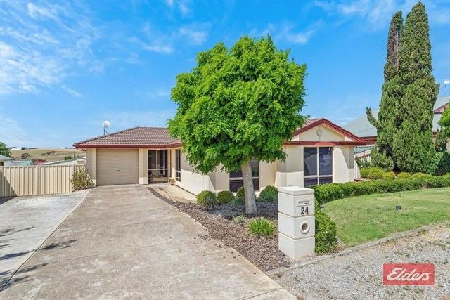 24 Oaklands Circuit, SA 5118