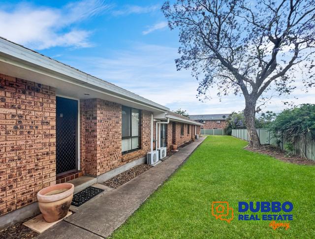 2/10 Goode Street, NSW 2830
