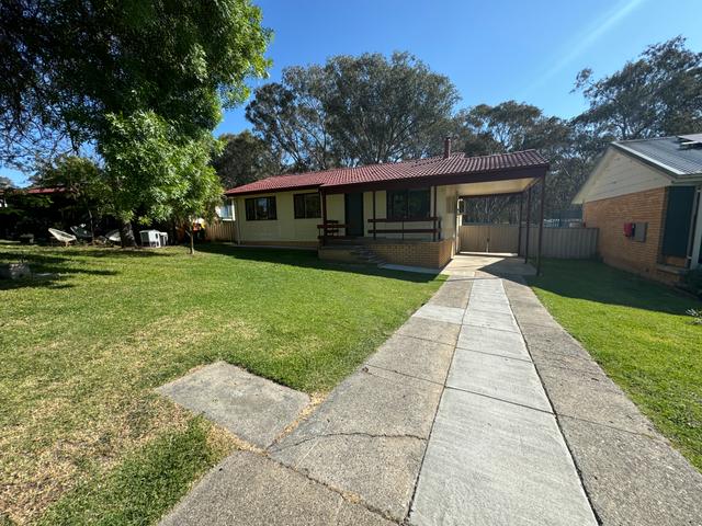 30 Banksia Crescent, NSW 2720