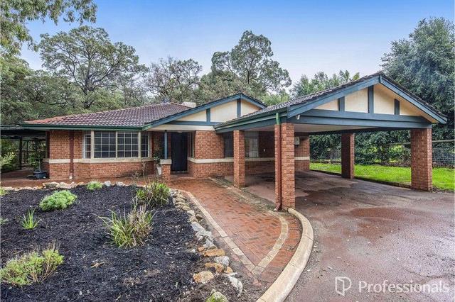 14 Waterside Pass, WA 6122