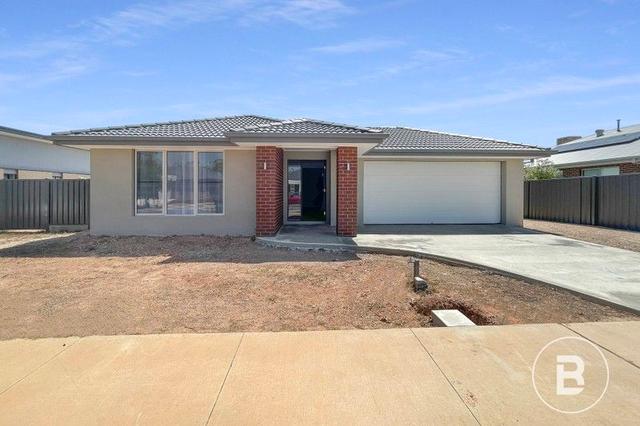 43 Aspiring Drive, VIC 3551