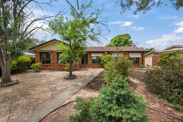 33 Lind Close, ACT 2615