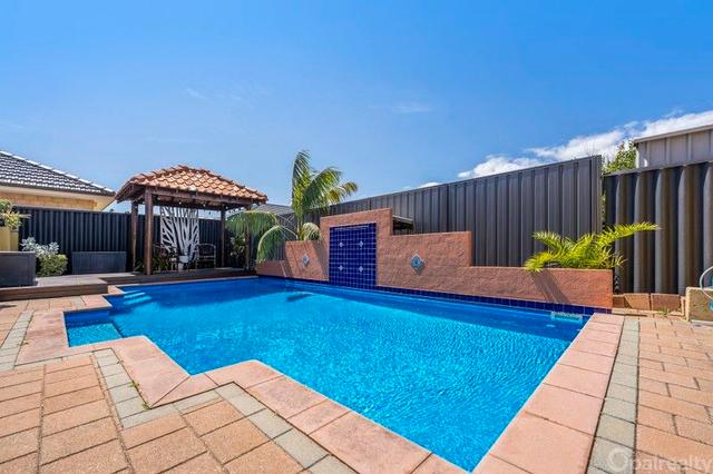 16 Porto Santo Green, WA 6173