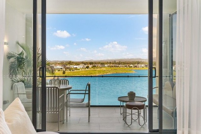 2501/2 The Lanes Boulevard, QLD 4218