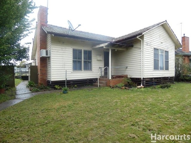 5 Churchill Road, VIC 3400