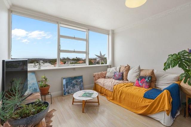 8/15 Crescent Street, NSW 2094