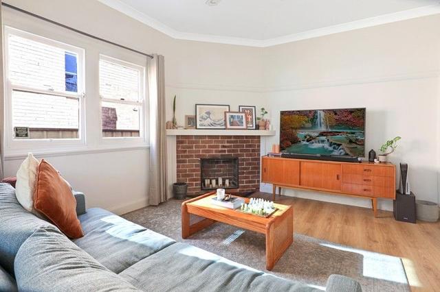 11 Beatson St, NSW 2500