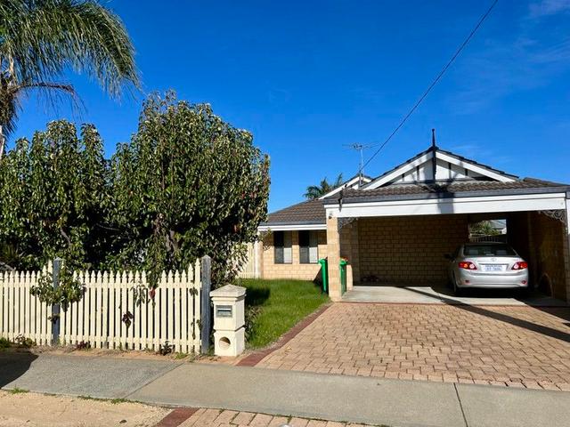 32A Moore Street, WA 6230