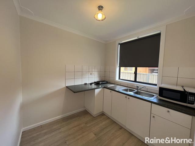 Unit 4 / 101 Kenna Street, NSW 2800