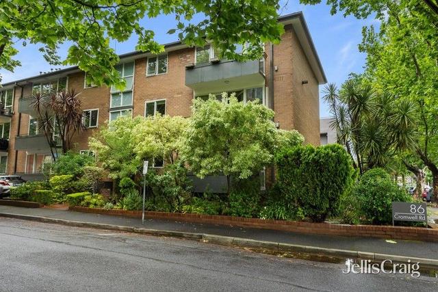 2/86 Cromwell Road, VIC 3141