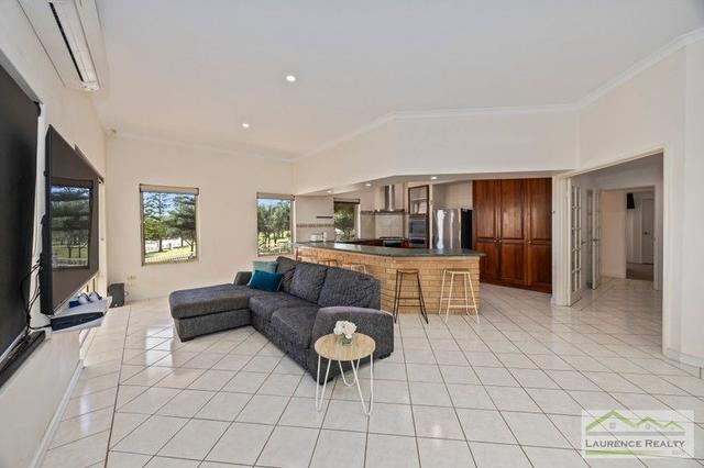 2 Halmstad Circle, WA 6030