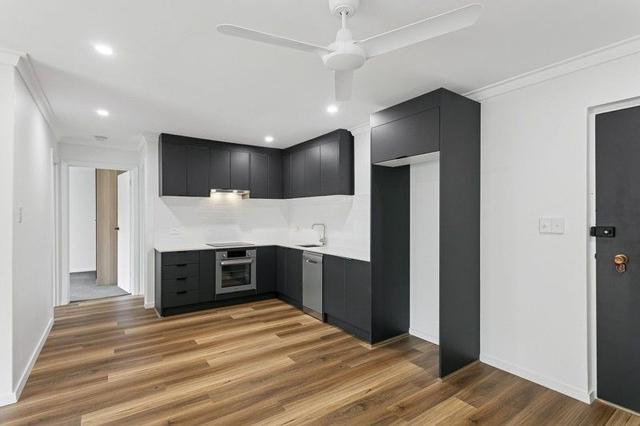 16/9 Clydesdale Street, WA 6152