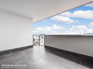 Balcony with view onto Black Mountain Tower (2019-11-01)