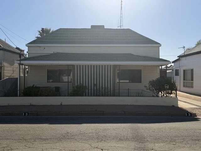 13 Sixth Street, SA 5540