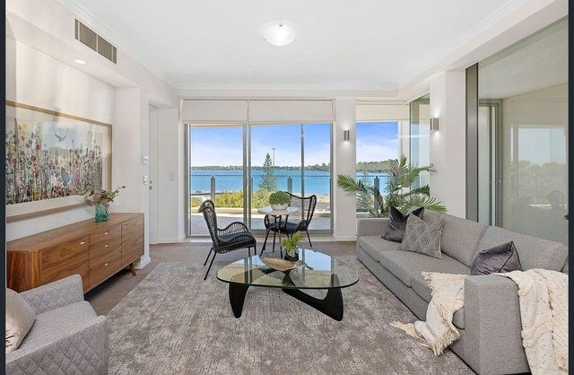 23/12 Stone Street, WA 6151