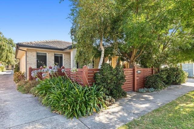 1/31 Ella Grove, VIC 3196