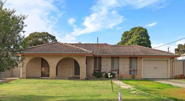 12 Clenham Way, WA 6111
