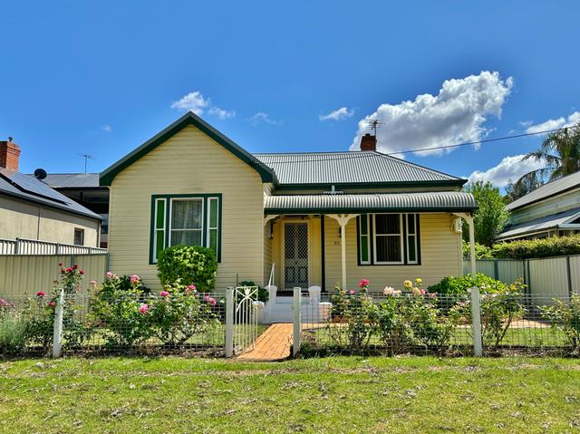 93 Nasmyth Street, NSW 2594