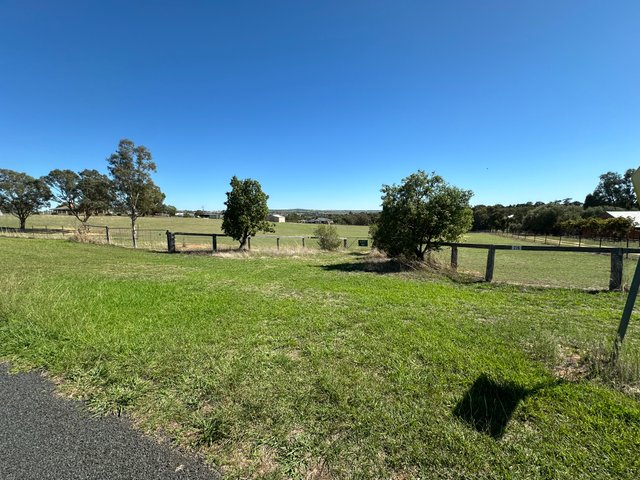 236 East Street, NSW 2587