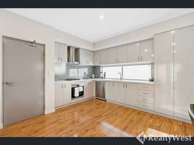 7/114 Surrey Road, WA 6103