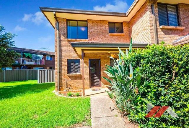 5/92 Minto Road, NSW 2566