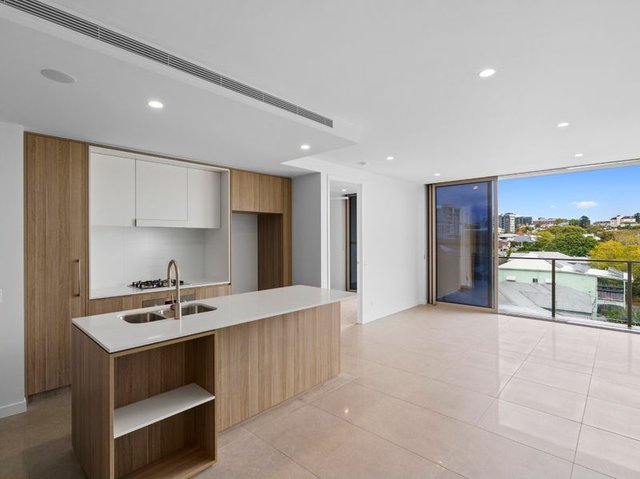 2209/140 Wellington Rd, QLD 4169