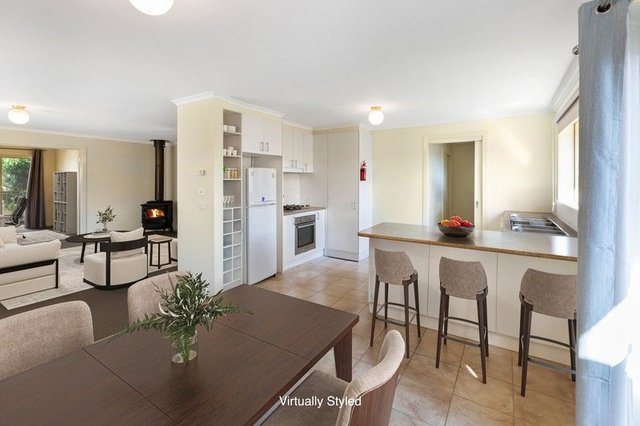 2/3 Bellview Court, VIC 3722