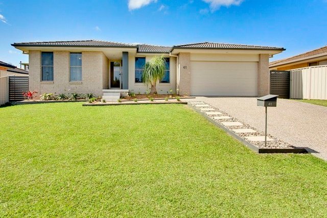 41 Braeroy Drive, NSW 2444