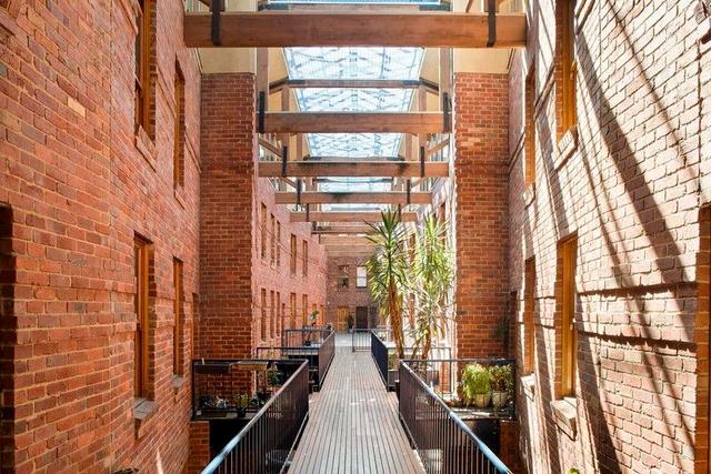 11/76 Oxford Street, VIC 3066
