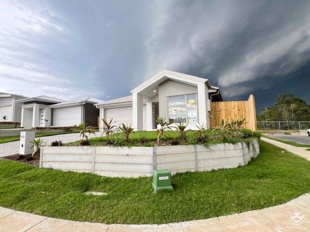 1 Barbeth Road, QLD 4124