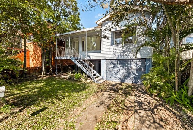 11 Water Street, QLD 4059