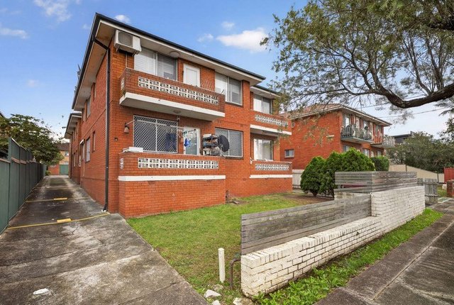 1/41 Augusta Street, NSW 2196