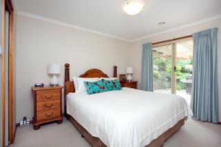 Bedroom 1 (2013-08-14)