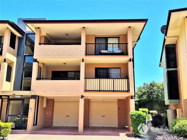 8/18 Whitley Street, QLD 4122