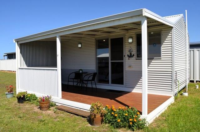 27 McGlade Close, WA 6338