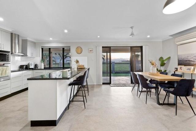 14 Benjamin Court, QLD 4751