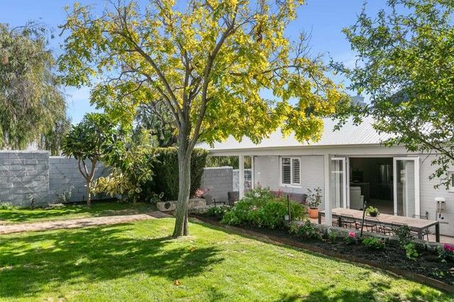 33 Boreham Street, WA 6011