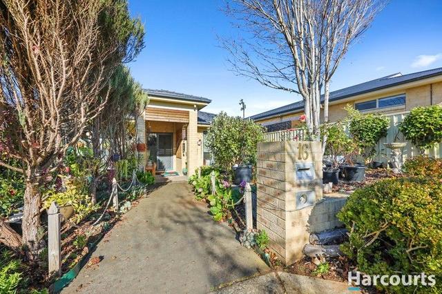 16 Eleanor Court, VIC 3953