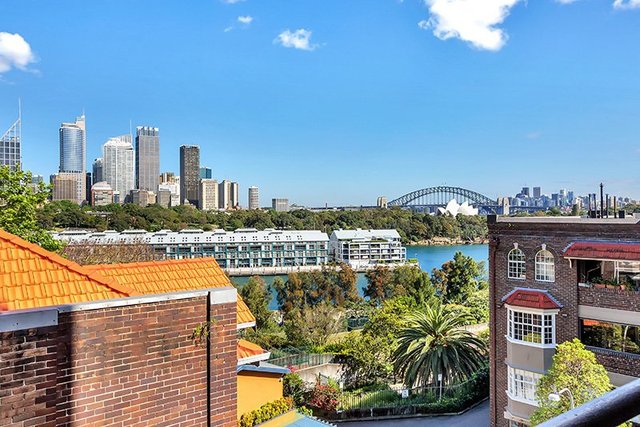 16/7 St Neot Avenue, NSW 2011